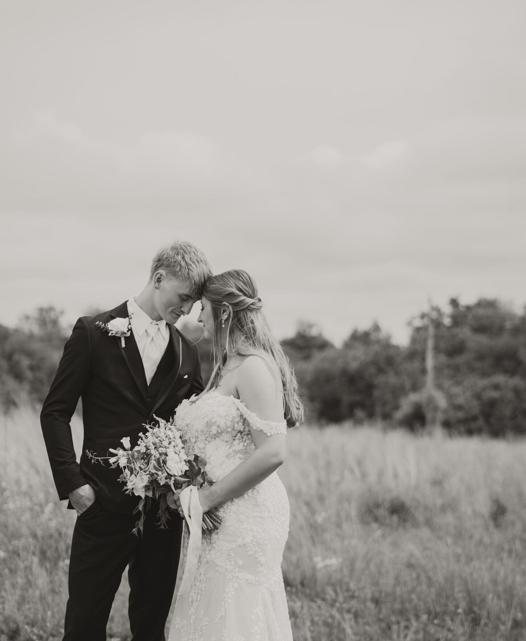 black and white wedding elopement photo iowa